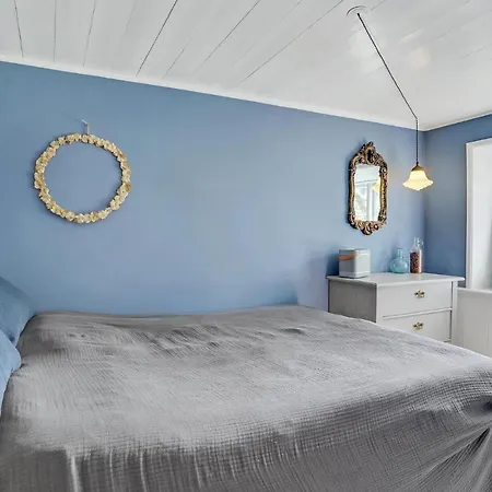 בית נופש 3 Bedroom Cozy In