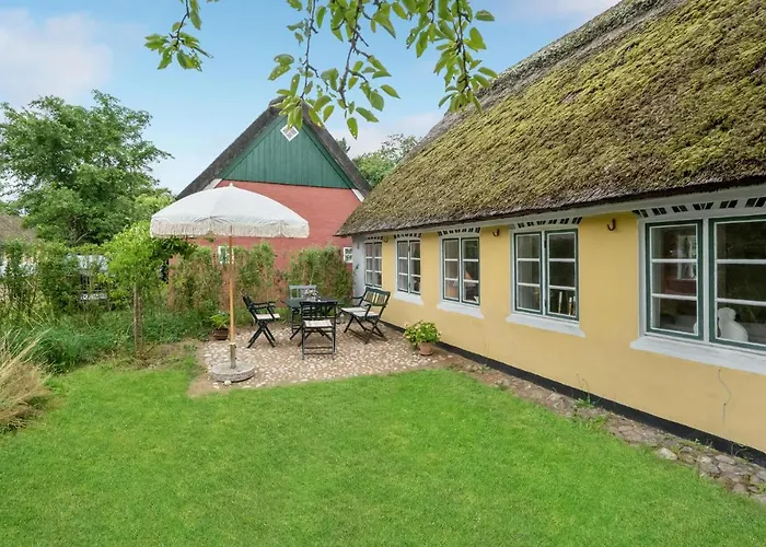 Prázdninový dům 3 Bedroom Cozy In